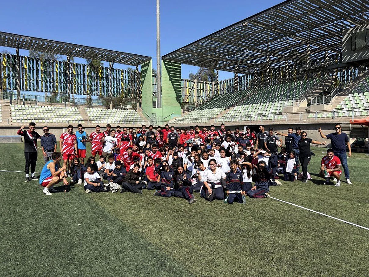 Salida pedagógica al estadio Luis Hermosilla